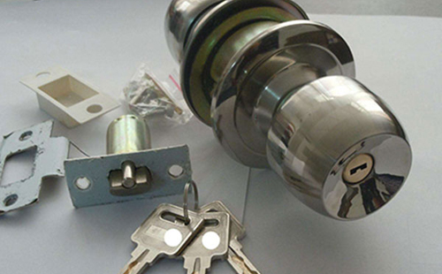 盐都24小时上门开锁公司