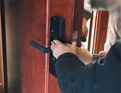 盐都24小时上门开锁公司